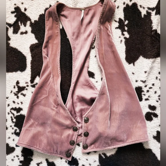 "FREE PEOPLE" WOMEN'S CRUSHED VELVET VEST - SOFT LAVENDER - Picture 1 of 4